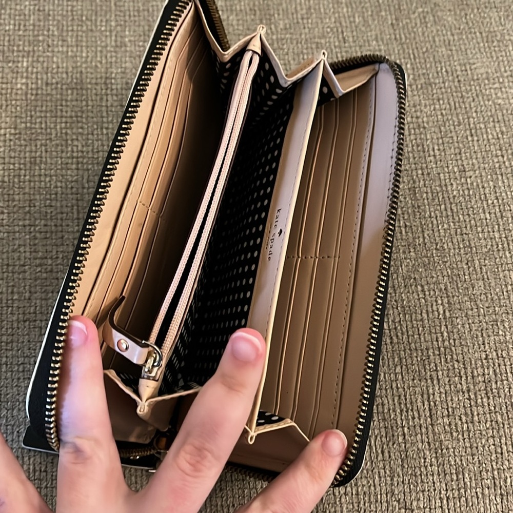 Kate Spade Large Zip Around Wallet - Picture 5 of 8